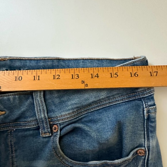 American Eagle Jeans Womens 14 Short Blue Kick Boot Denim Casual Mid Rise - Picture 11 of 14